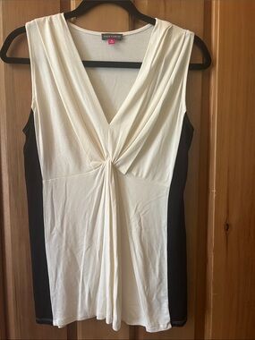 Vince Camuto Cream Top with Black Trim